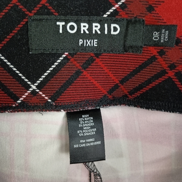 Torrid Premium Ponte Stretch Pull-On Pixie Pant in Red Plaid - Picture 7 of 8